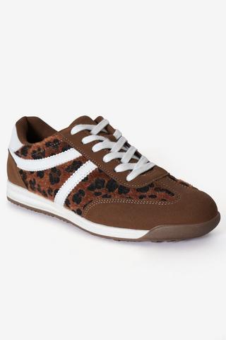 Nostalgia Studio Trainer