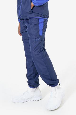 Mesh-lined Active Bottom