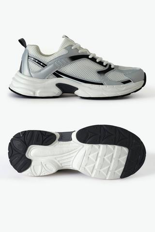 Pace Running Shoe