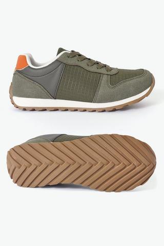 Fatigue Fash Sneaker