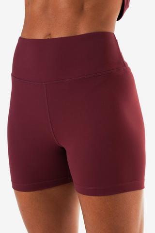 Elite Ascend Hot Shorts