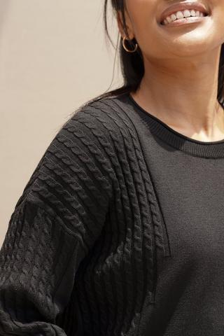 Long Sleeve Knit Pullover