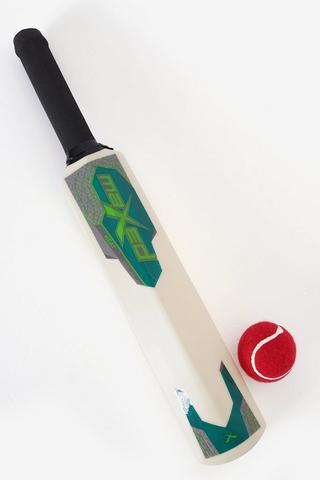 Heat Plastic Bat + Ball Set
