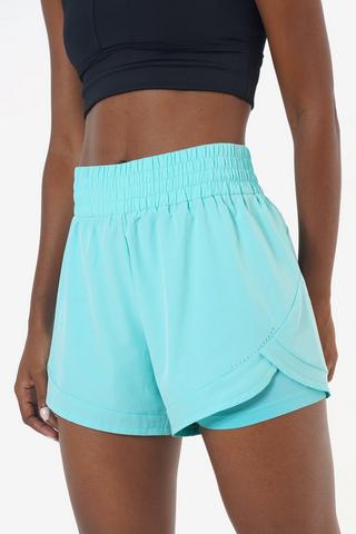 Double Layer Short