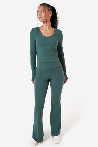 Scoop Neck Cropped T-shirt