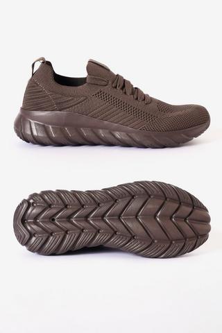 Nova Gym + Studio Trainers