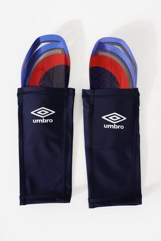 Umbro Neo Shield Guard With Sleeve