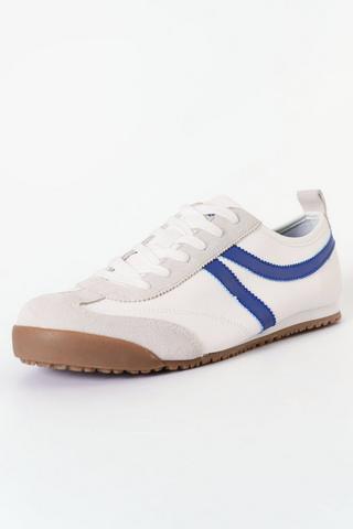 Retro Plimsoll Trainer