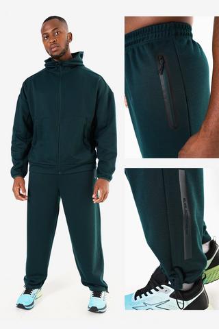 Elite Straight Leg Jogger