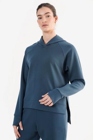 Hooded Pullover