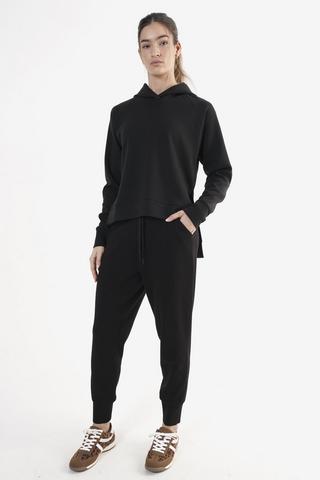 Hooded Pullover