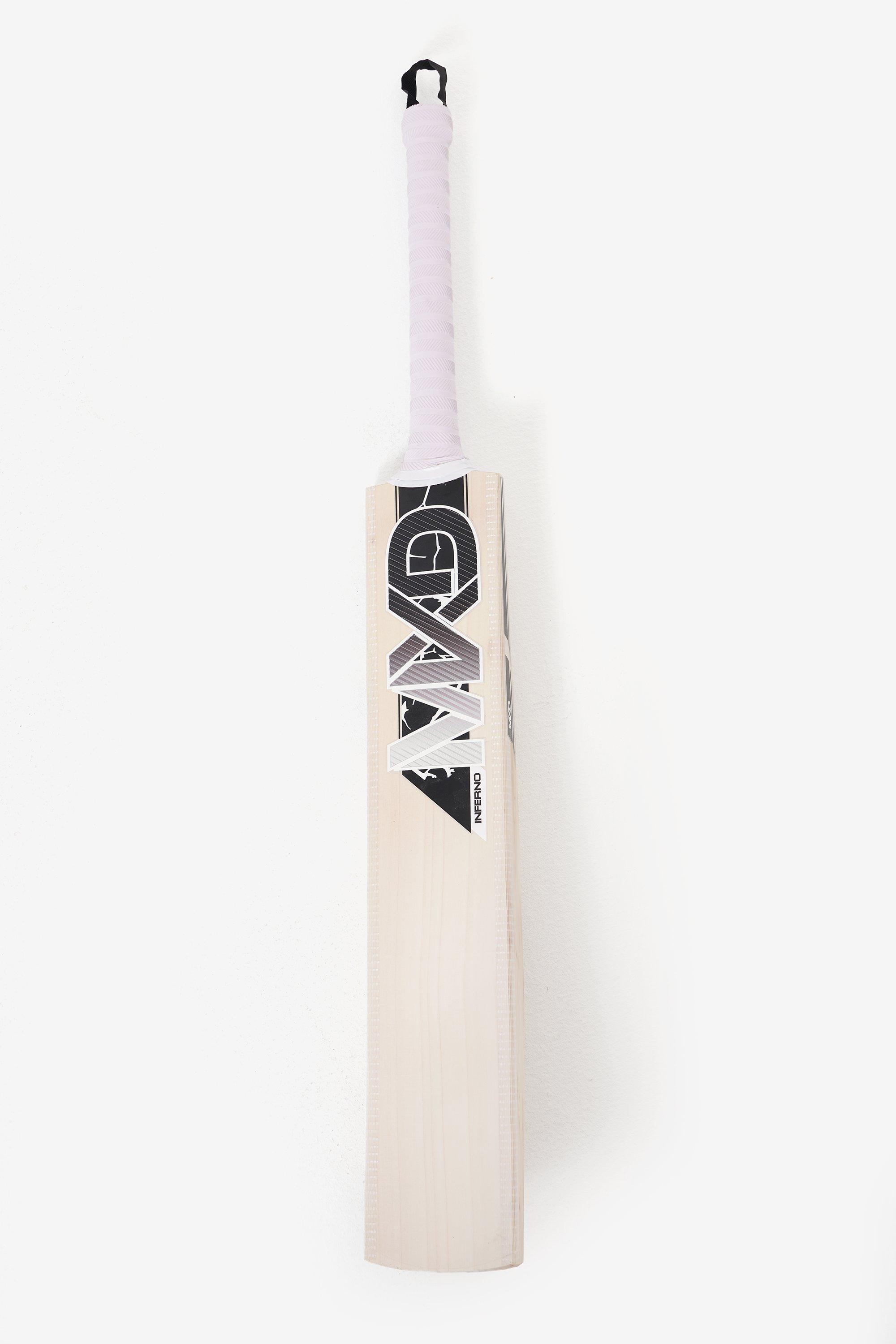 Inferno Elite Cricket Bat