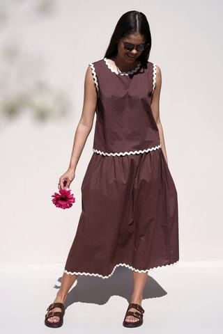 Sleeveless Top