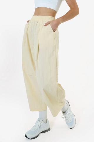 Woven Barrel Pants