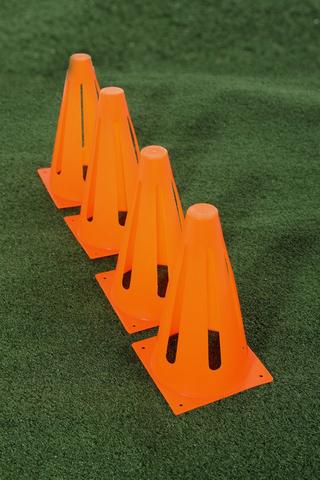 4-pack 9-inch Cones