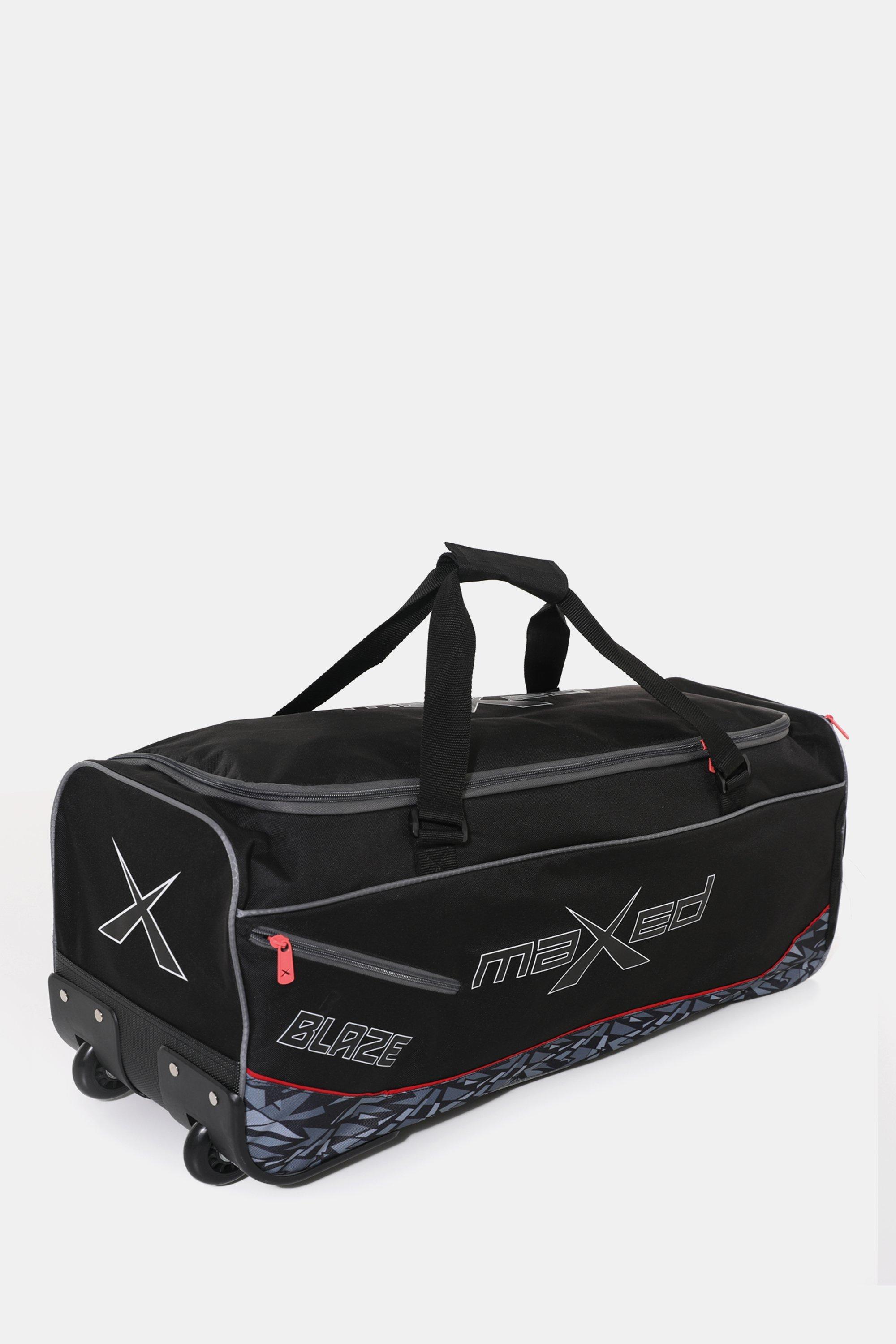 Blaze Wheelie Cricket Bag