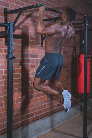 Pull Up Bar - Wall Mounted