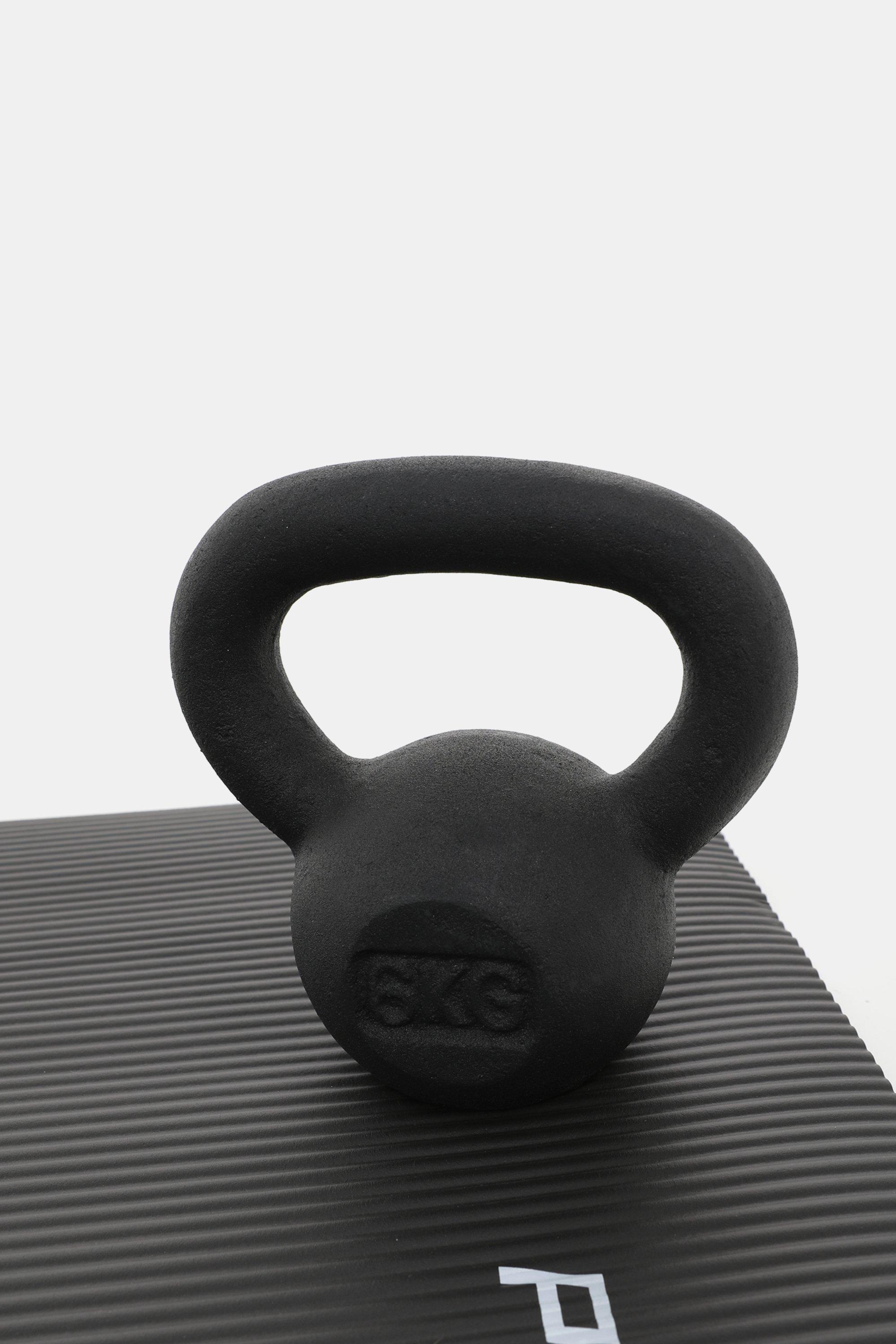 Buy Black Vinyl cast iron kettlebells 06kg Online at Low Prices in