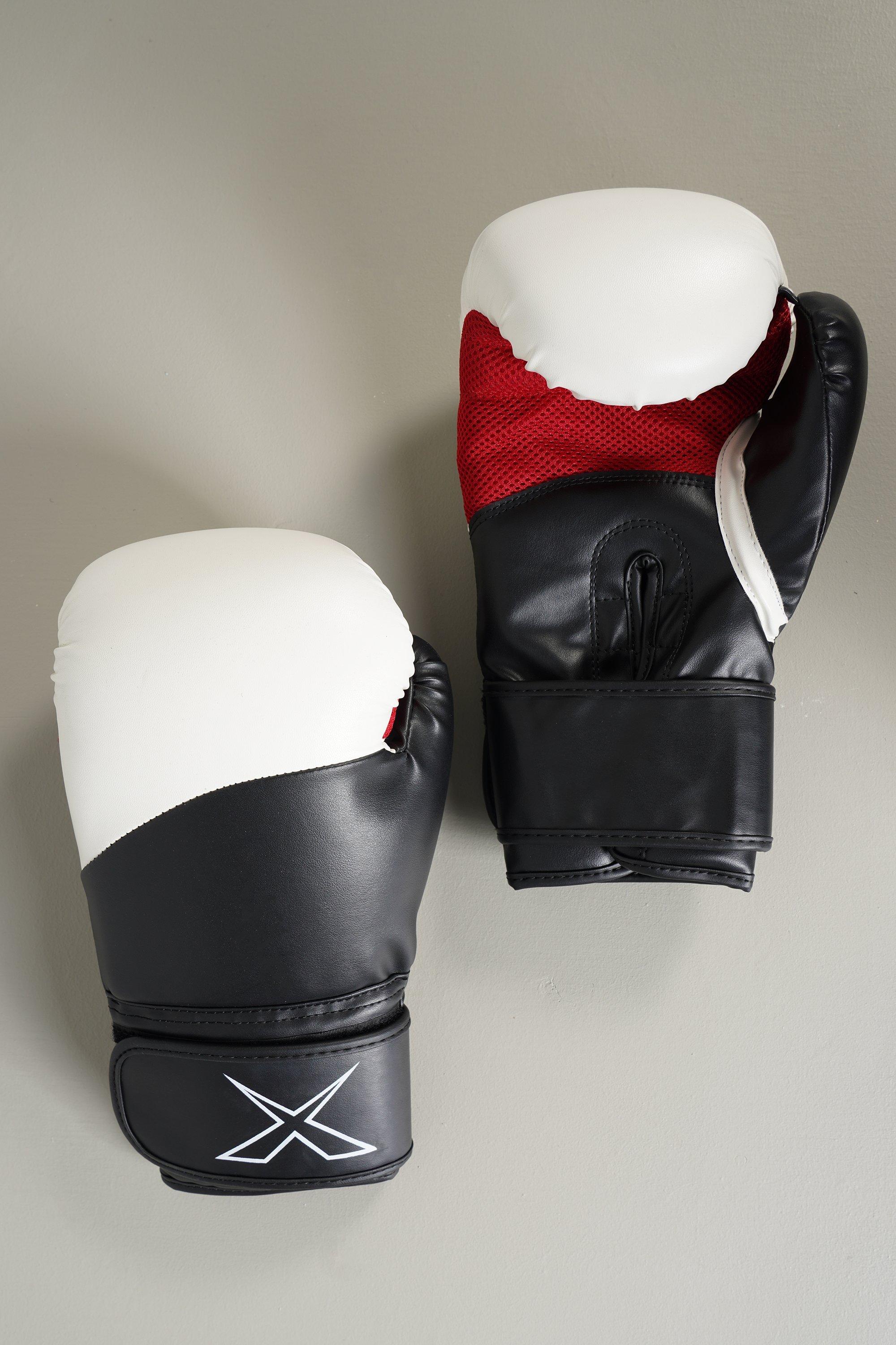 Boxing gloves hot sale mr price sport