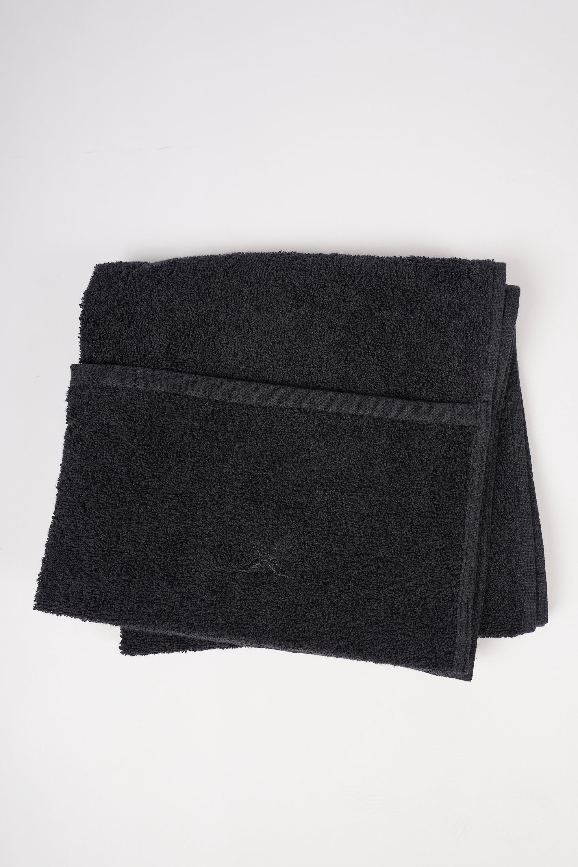 2-Pocket Gym Sweat Sports Towels