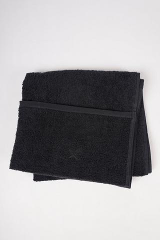 Sports towel best sale with zip pocket