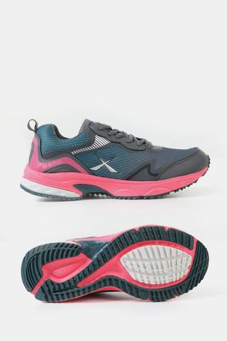 Gravity Running Shoes