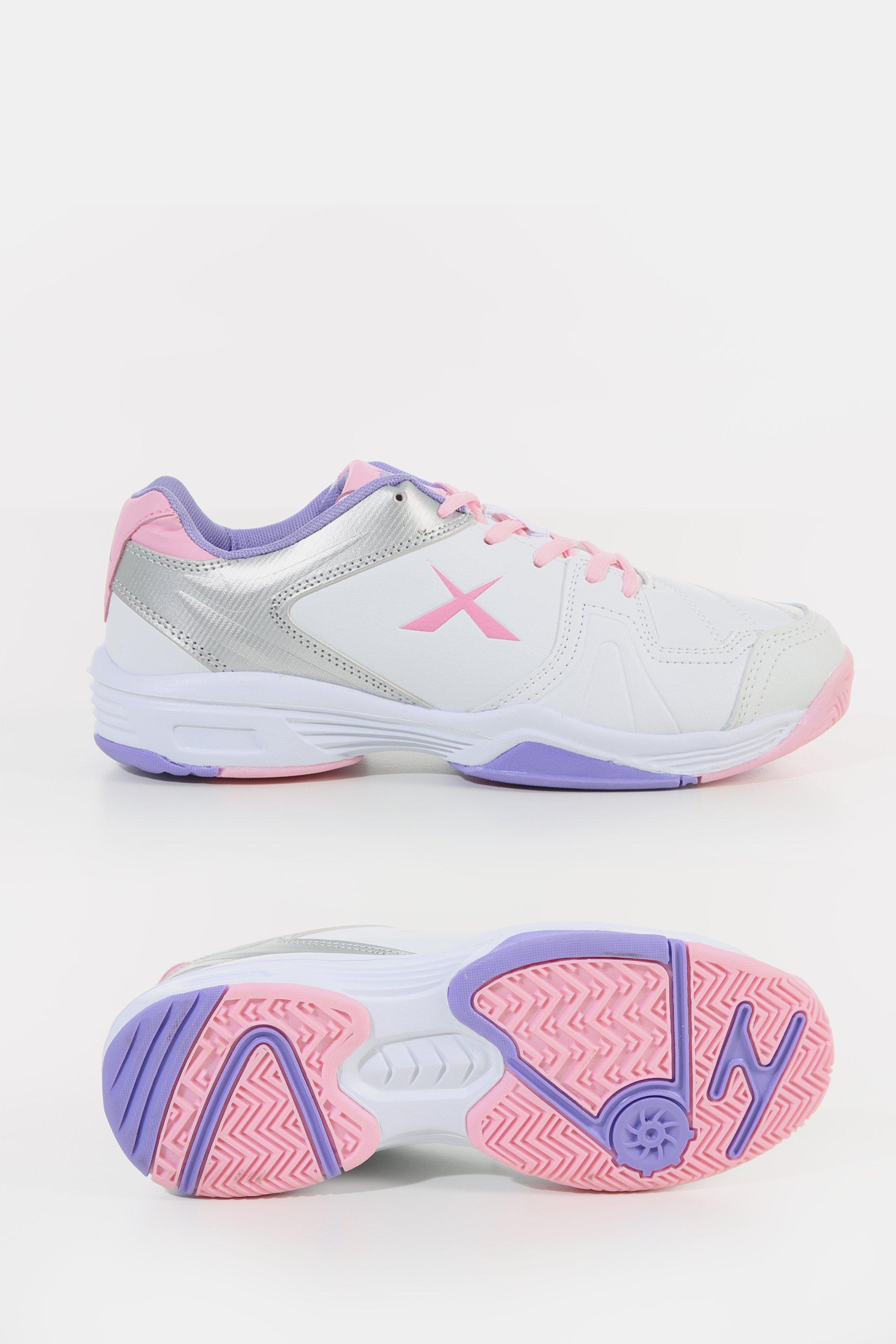 Tekkie town sales netball shoes