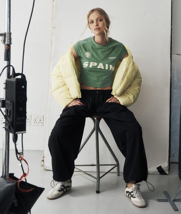 shop fashion for ladies