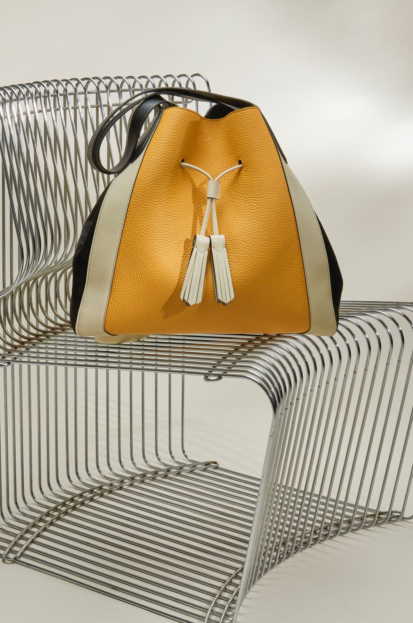 mulberry Millie Tote bag in Deep Amber, Black & Chalk Heavy Grain