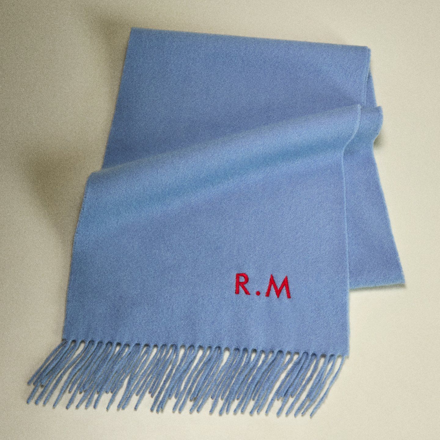 Personalisation scarf