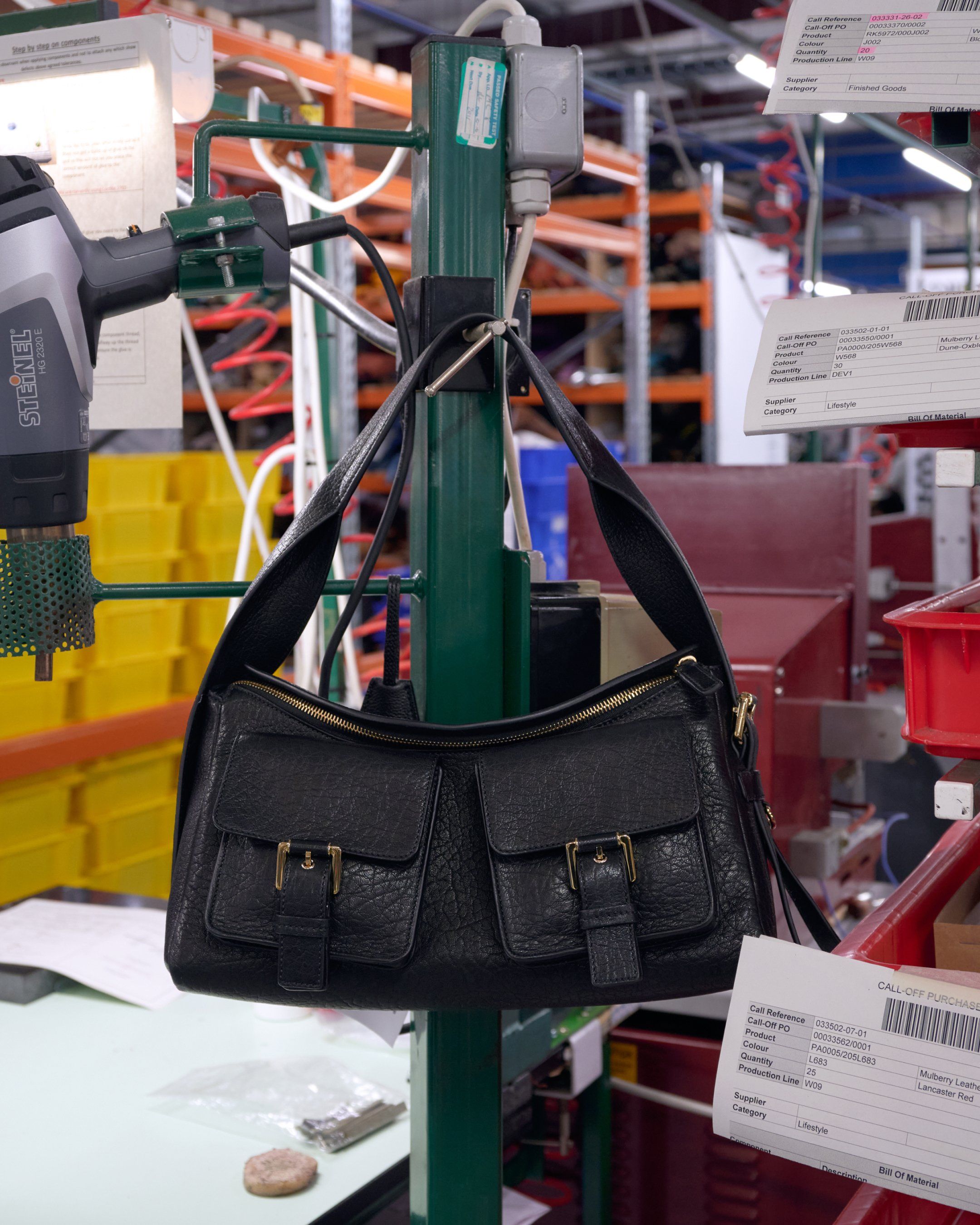Mulberry Maggie shoulder bag in black leather