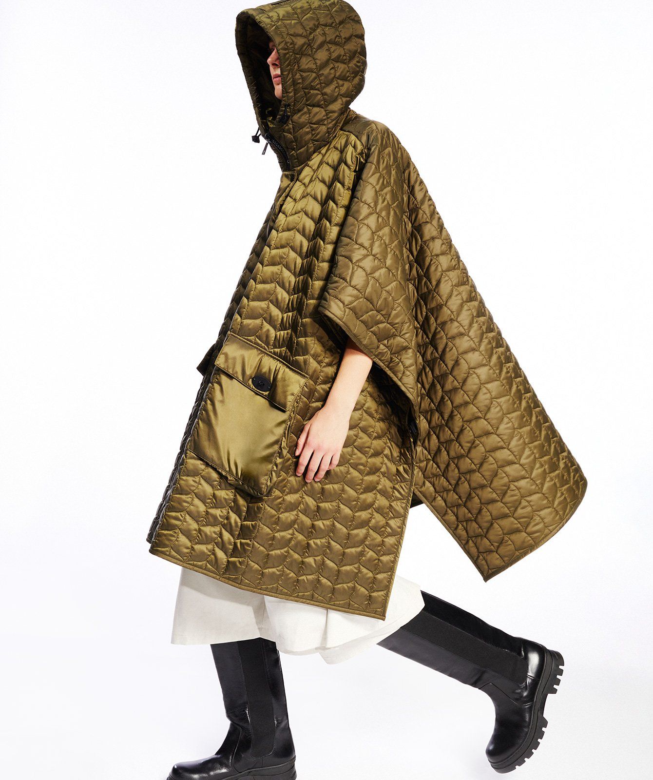 Model wearing the Softie cape in khaki