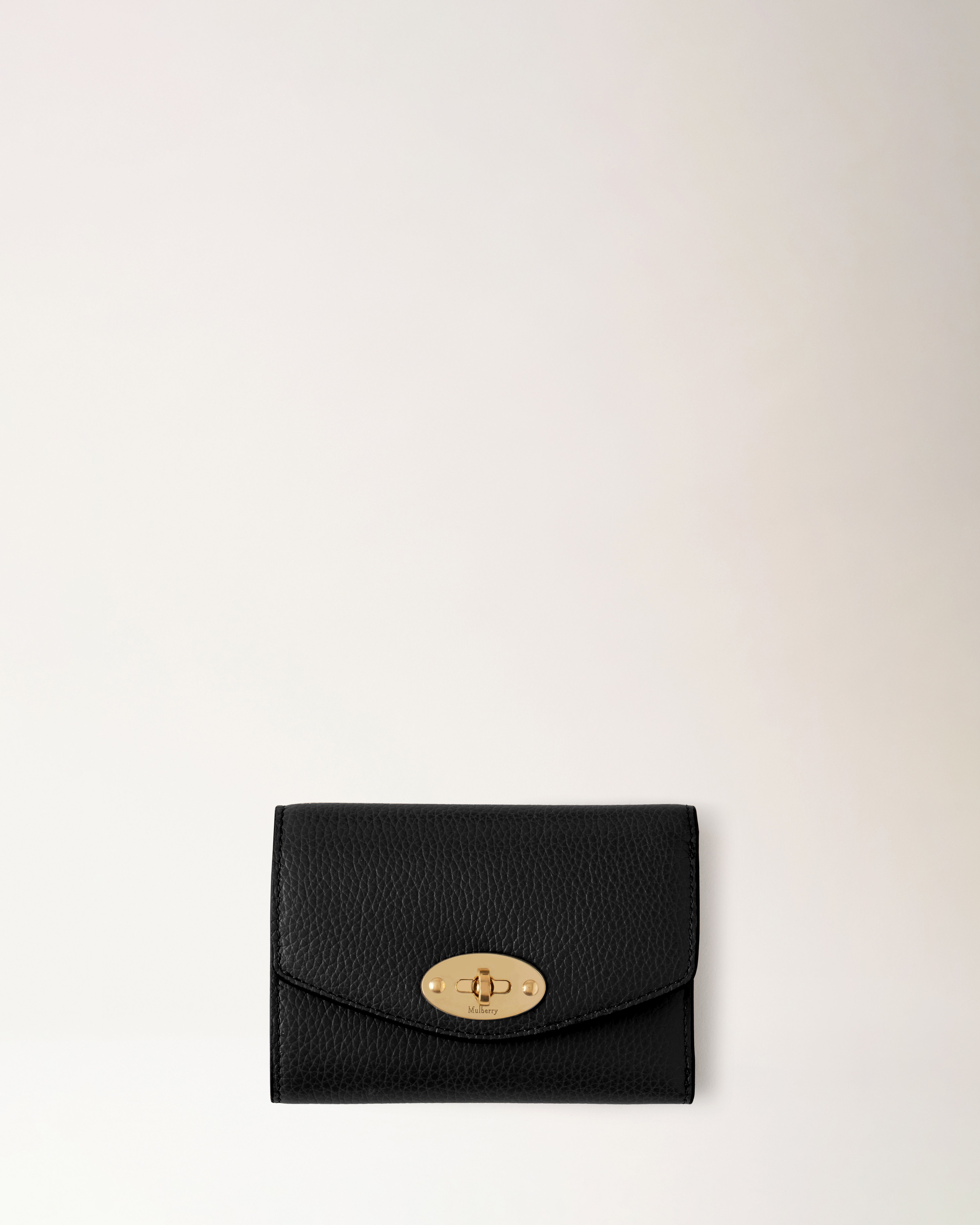 Darley Portemonnaie aus Leder mit klassischer Narbung in Schwarz