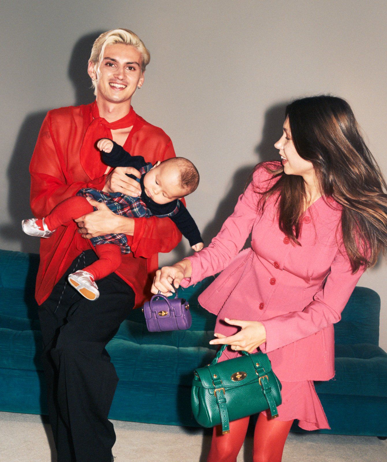 model wearing Mulberry mini alexa bag in malachite
