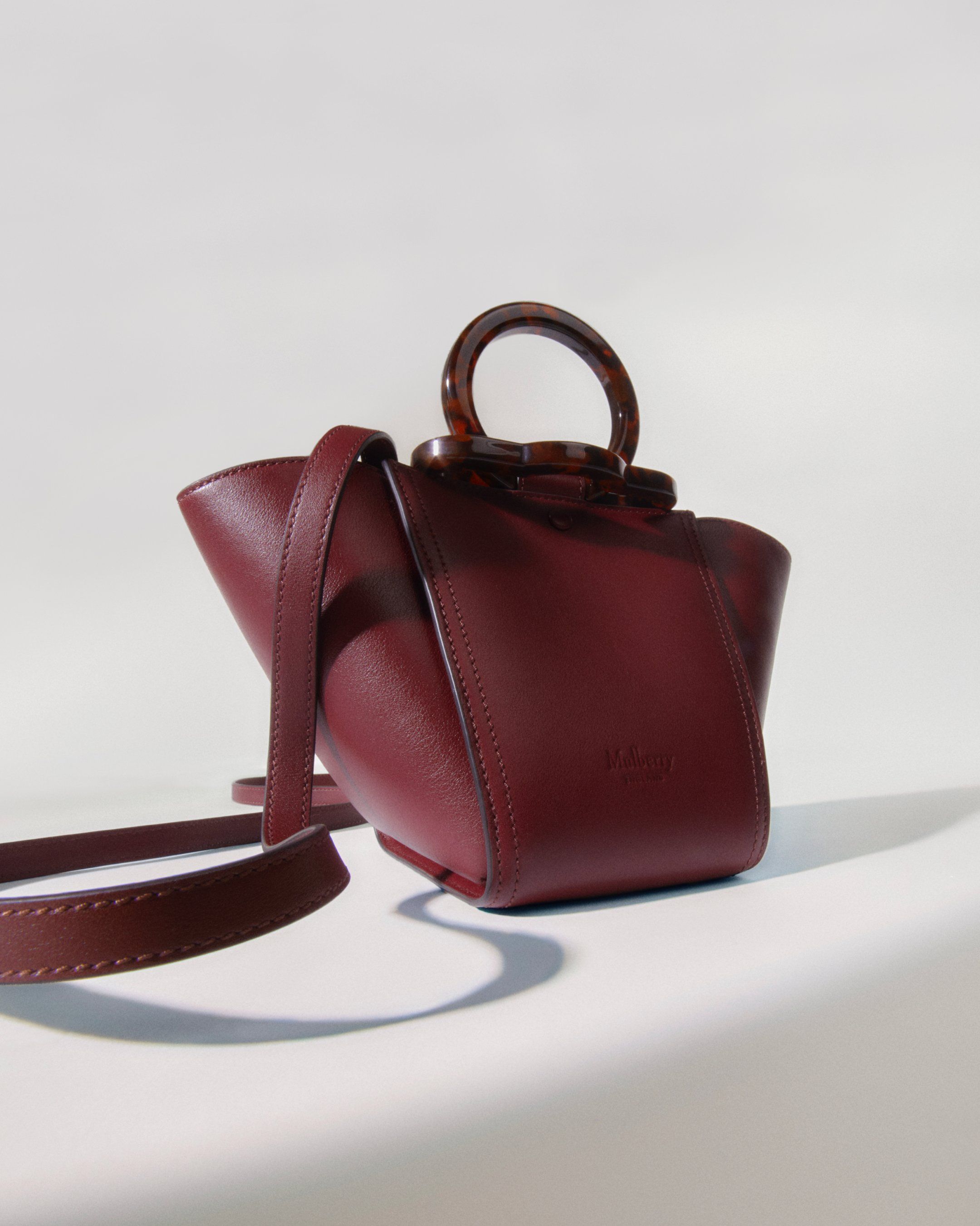 Mulberry 미니 라이더 탑 핸들 백 블랙 체리 색상