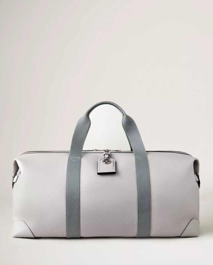 Mulberry Clipper in Pale Grey