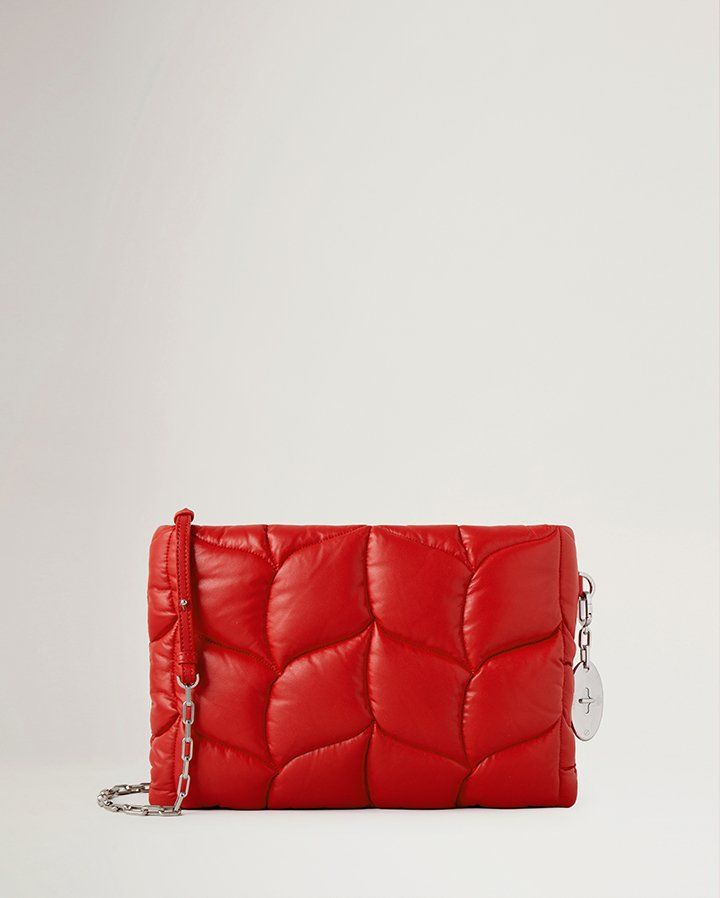 Softie clutch in red