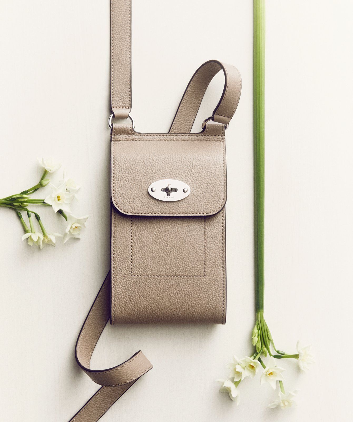 Mulberry Mini Antony Bag in dune leather