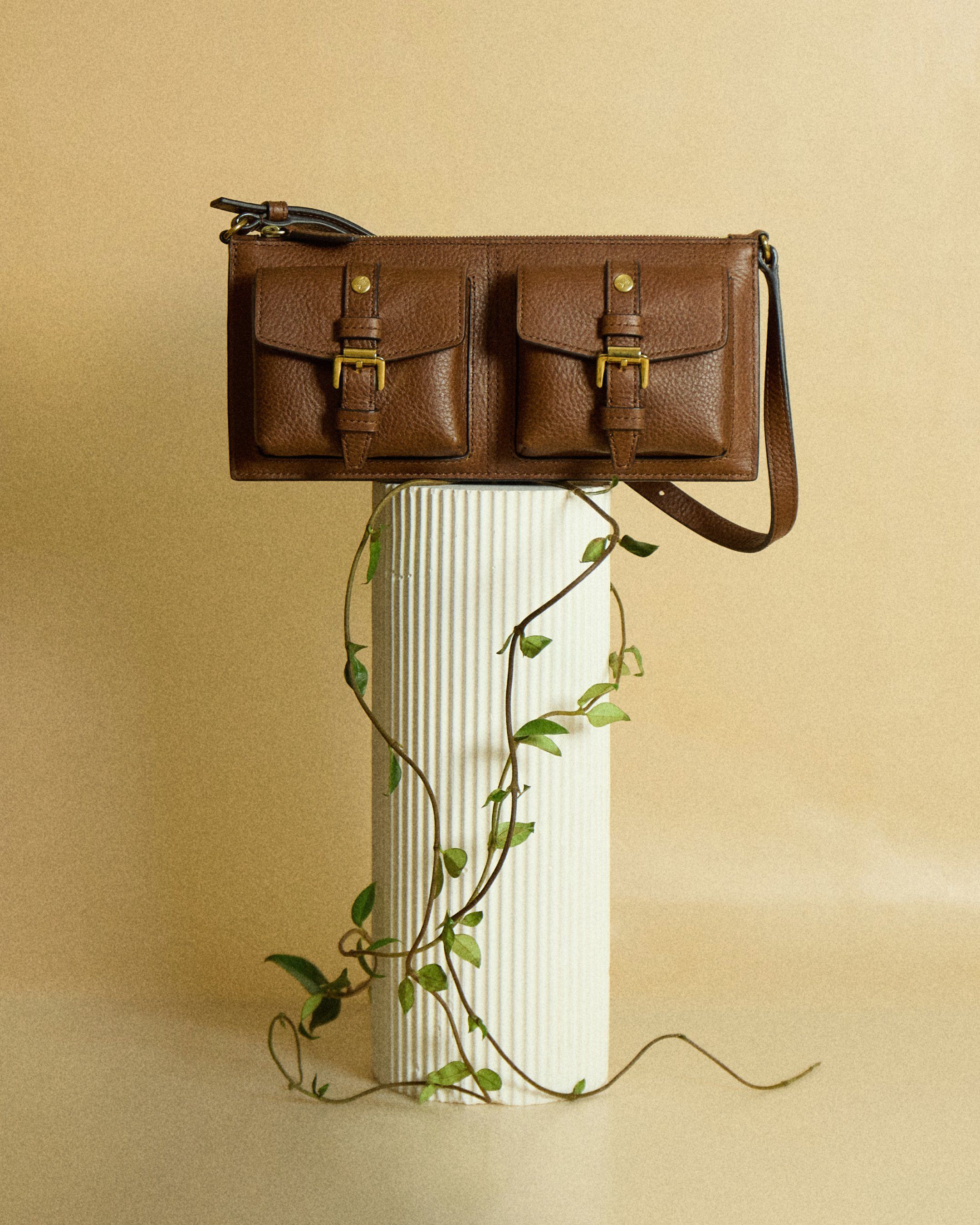 Roxanne Mini Shoulder Bag in Oak