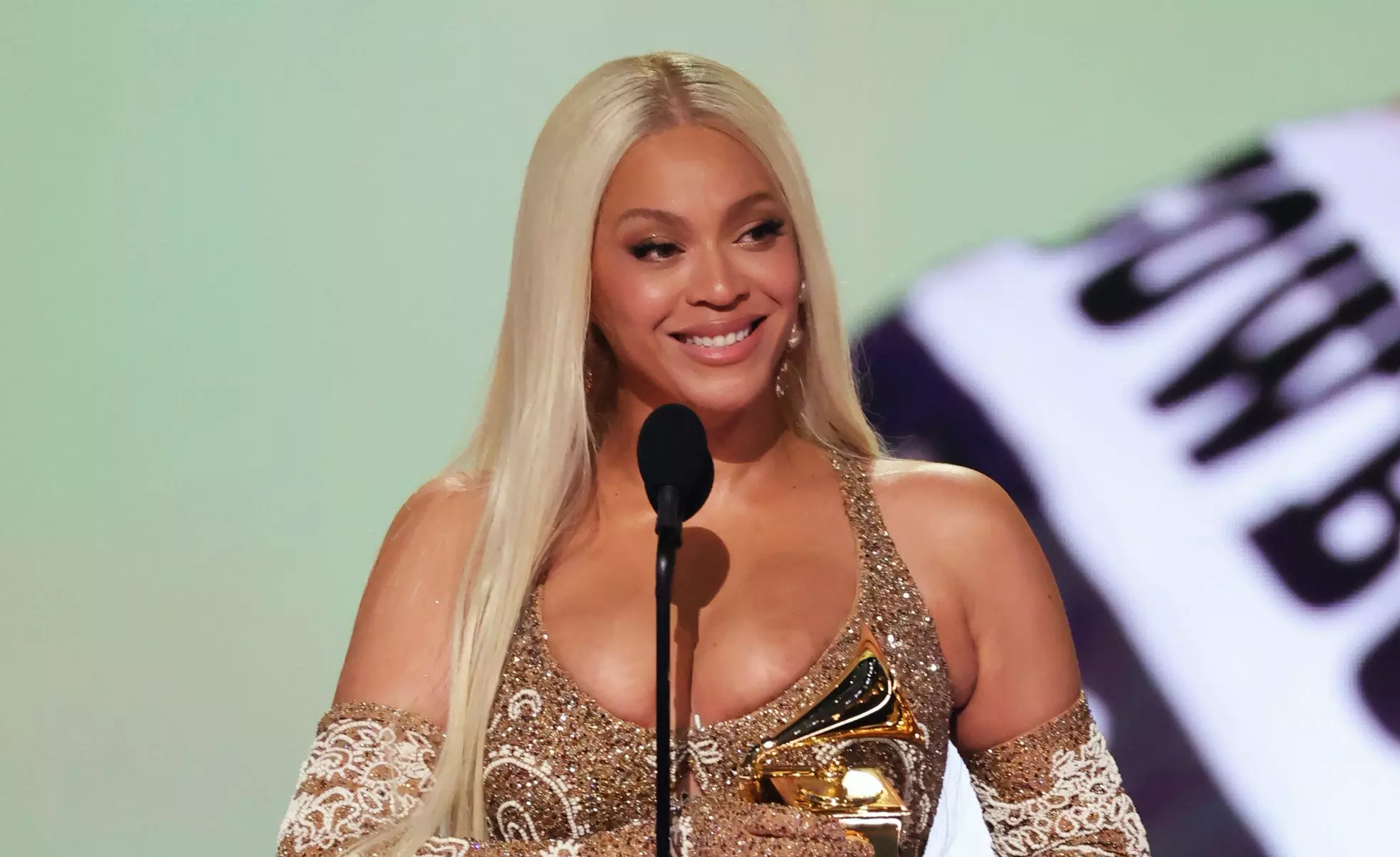 Thom Yorke Takes His Artistic Solo Catalog On Tour | GRAMMY.com