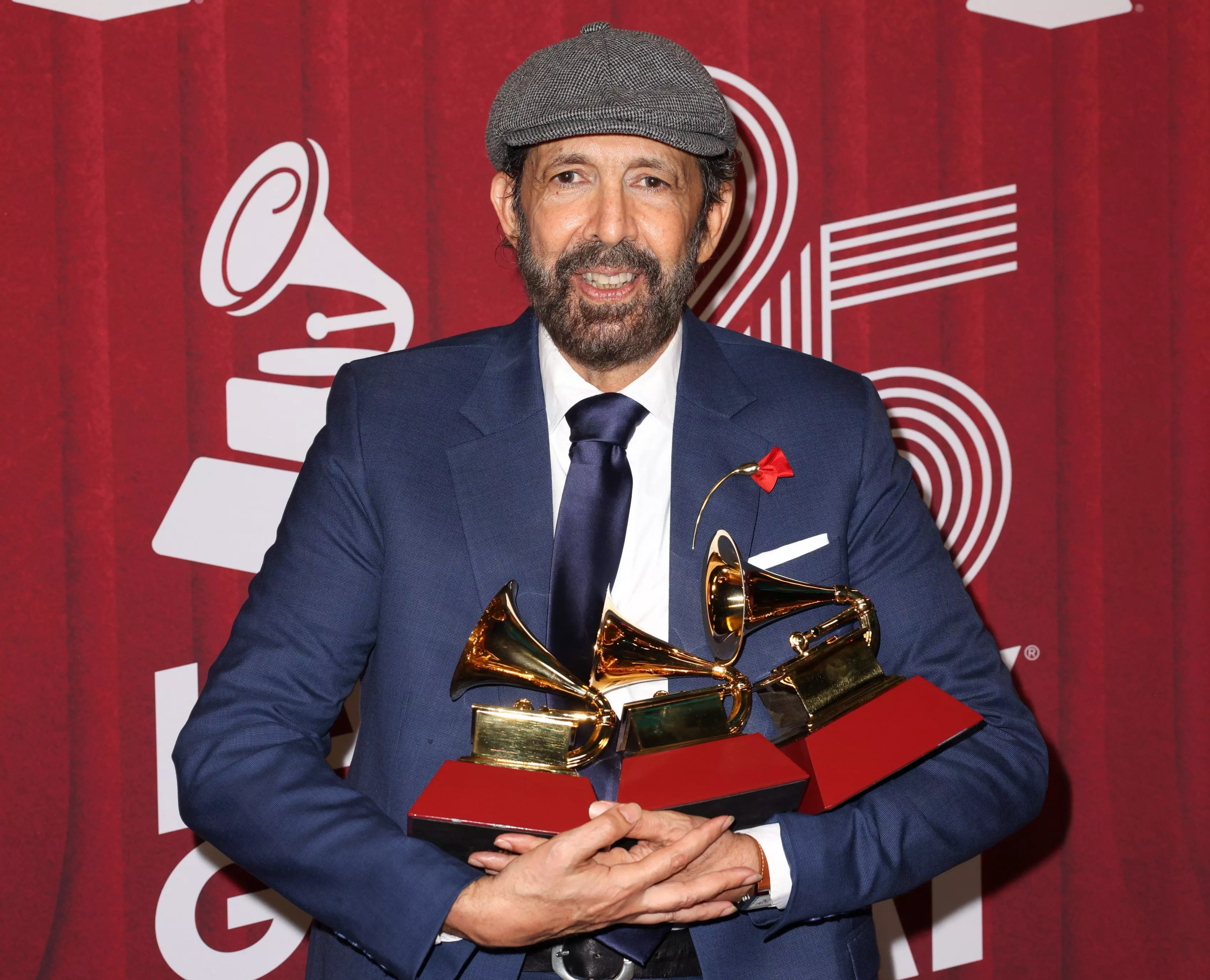 Juan Luis Guerra Sweeps The 2024 Latin GRAMMYs With 'Radio Güira'