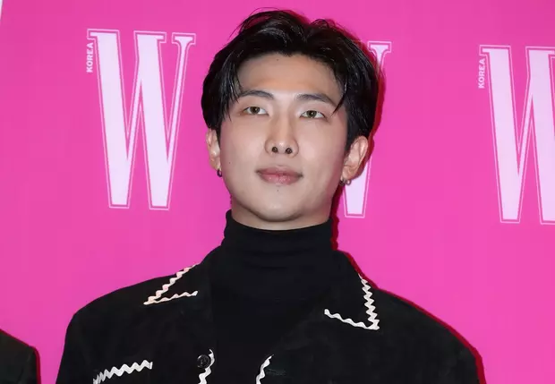 BTS' RM exudes strong boss vibes as he attends Milan Fashion Week,  addresses ARMY in British accent: 'It's a bloody beautiful night…