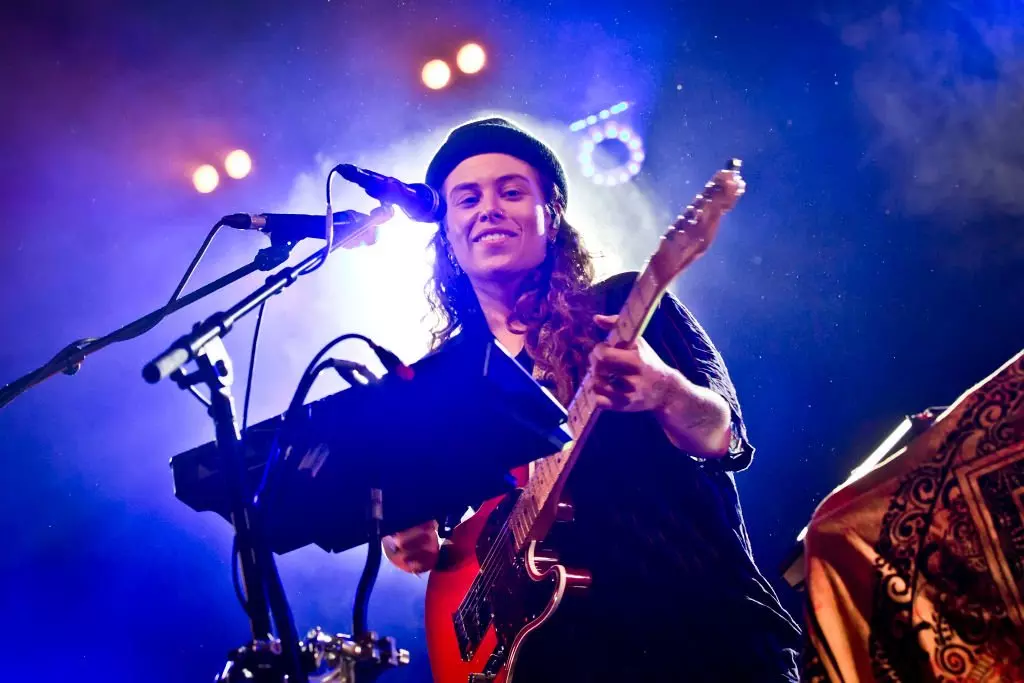 Elle King | Artist | GRAMMY.com