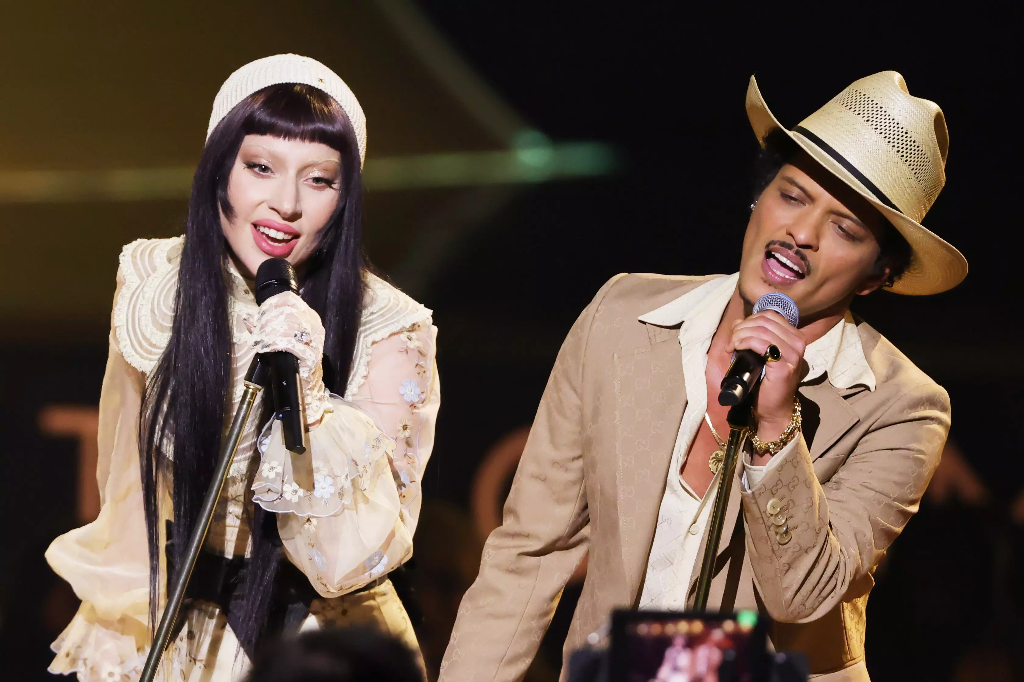 2025 GRAMMYs: Lady Gaga & Bruno Mars Perform "California Dreamin'"