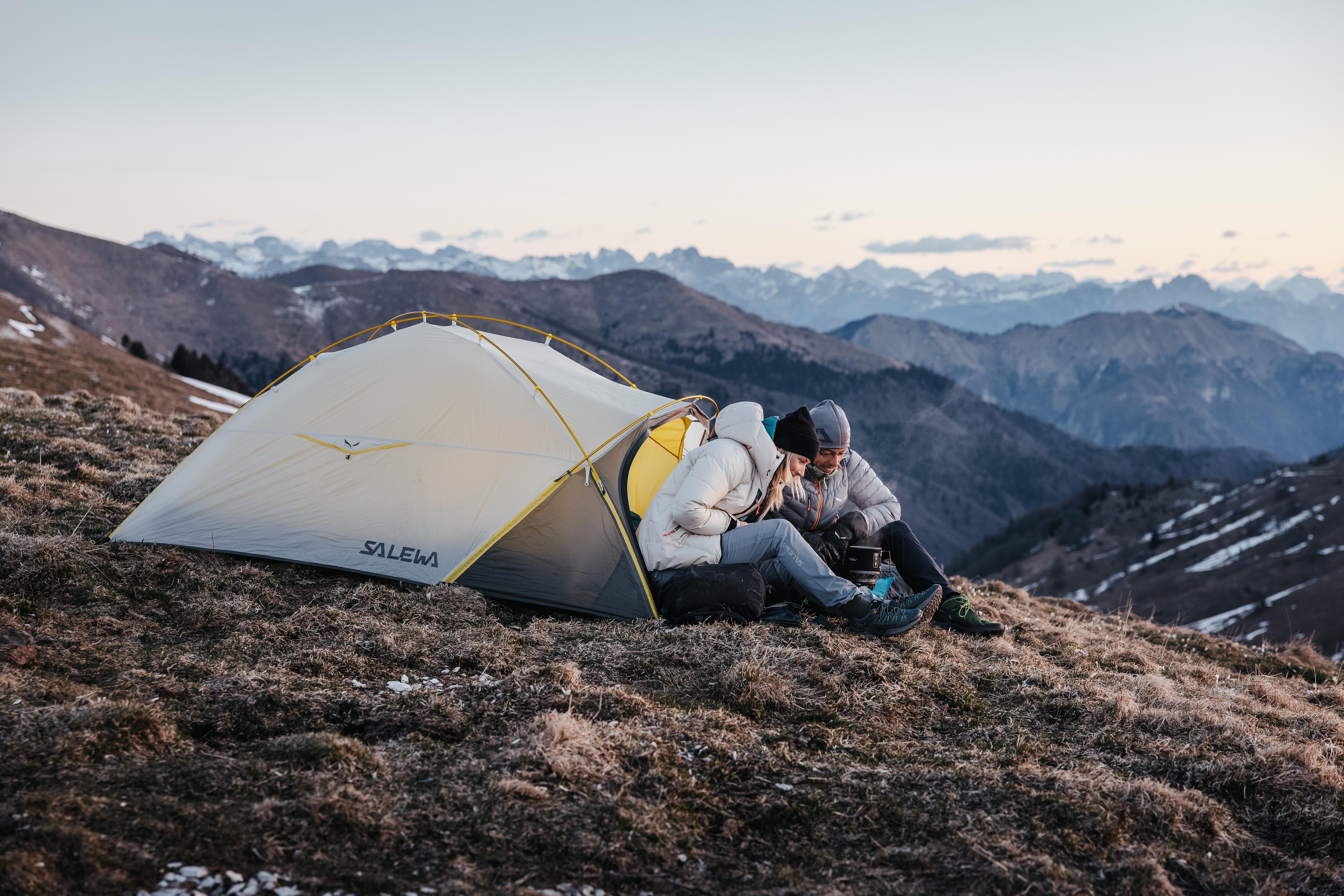 Cómo elegir la mejor tienda de campaña para hacer excursiones con mochila?