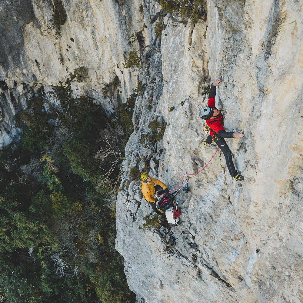 FRAGILI EQUILIBRI