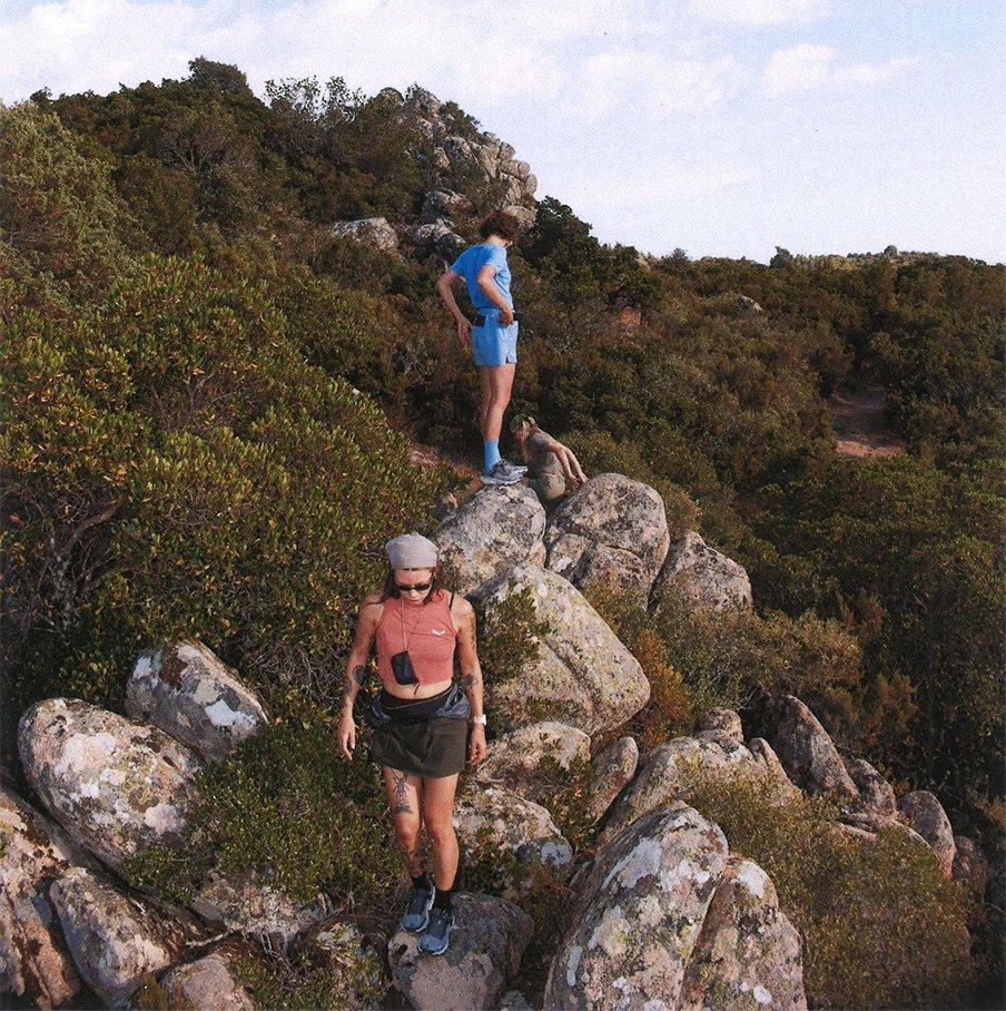 trekking