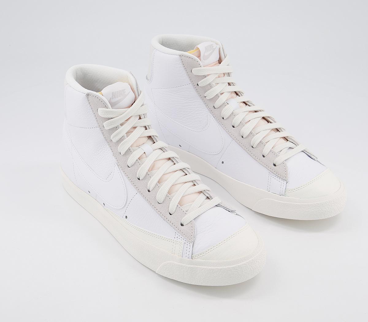 NikeBlazer Mid 77 TrainersWhite Sail Platinum Tint