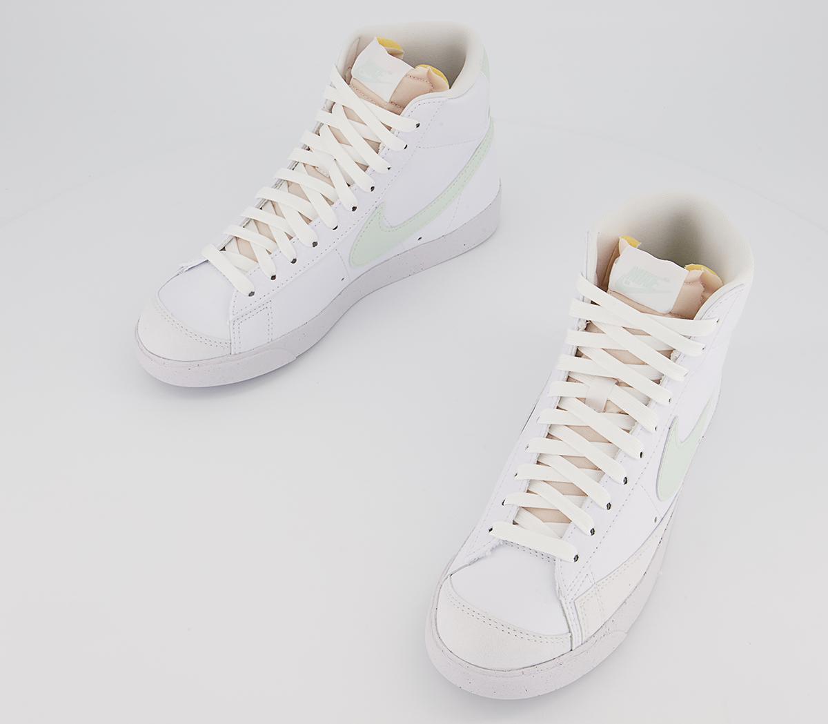 Nike Blazer Mid 77 Trainers Nike Blazer Mid 77 Trainers White Barely Green