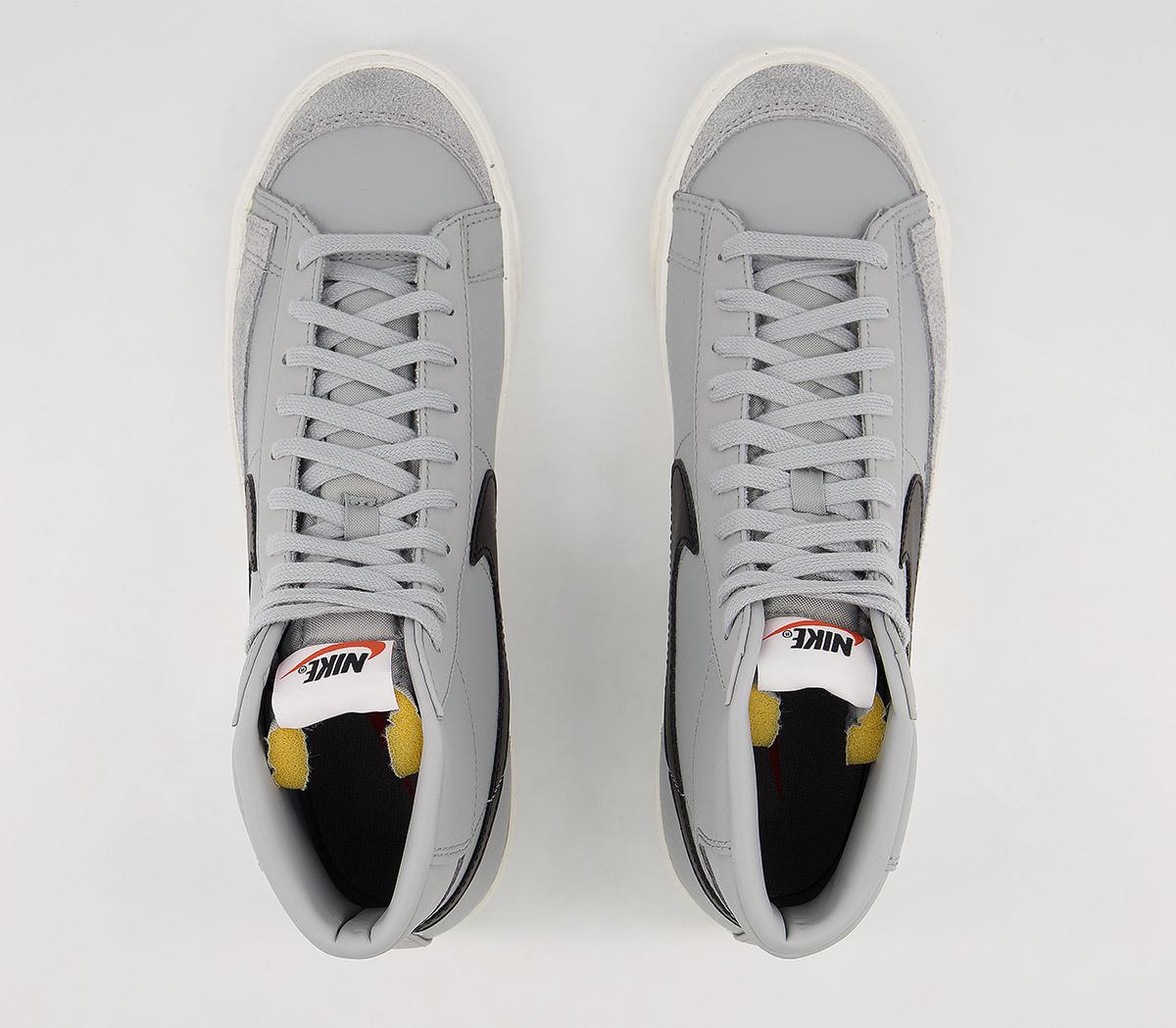 nike blazer mid 77 vintage smoke grey
